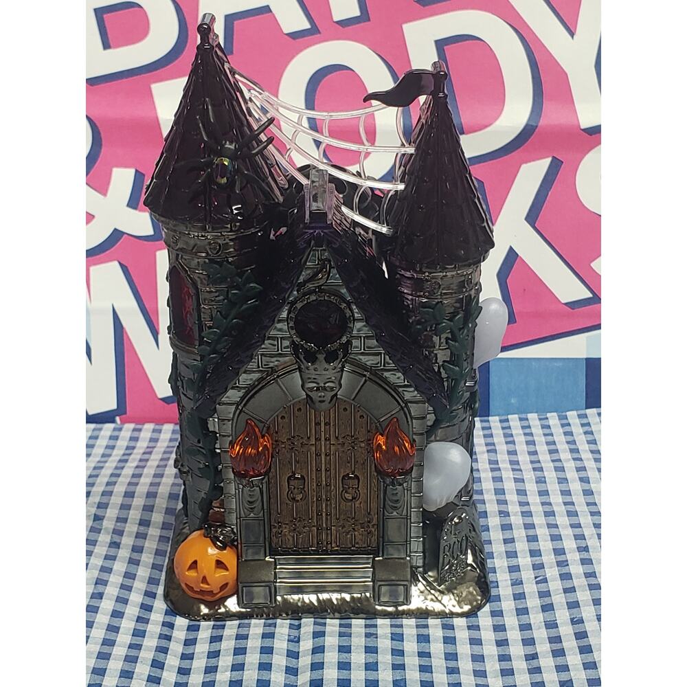 BBW Haunted Castle Projector Nightlight Fragrance Wallflower Plug In Home Decor